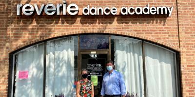 Above: Congressman Brad Schneider meets with Lacey Rust, the founder of woman-owned small business Reverie Dance Academy in Buffalo Grove