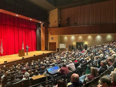 Schneider at Town Hall