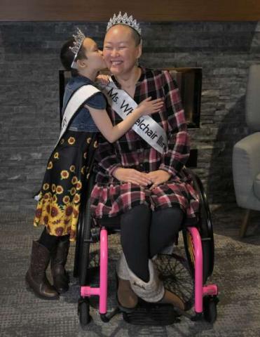 Ms._Wheelchair_Illinois